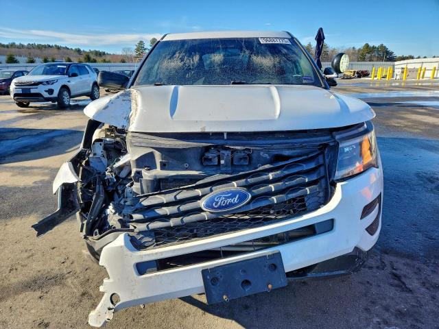 Ford Explorer Police Interceptor Image 6