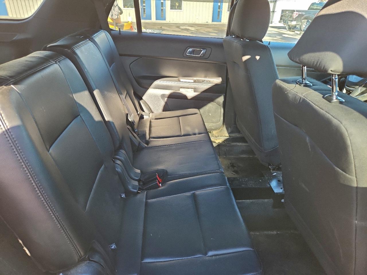 Ford Explorer Police Interceptor Image 10