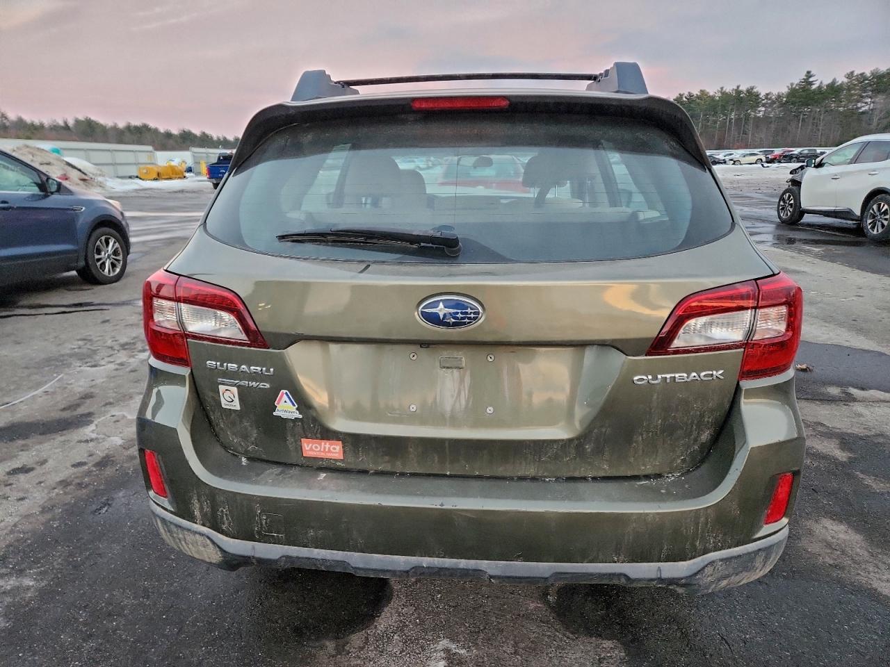Subaru Outback 2.5i Image 3