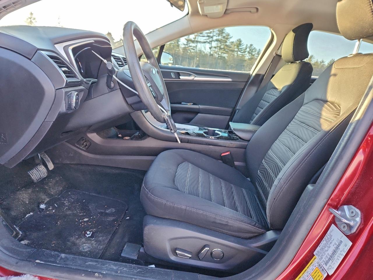 Ford Fusion Se Image 13