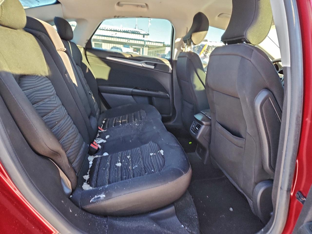 Ford Fusion Se Image 7