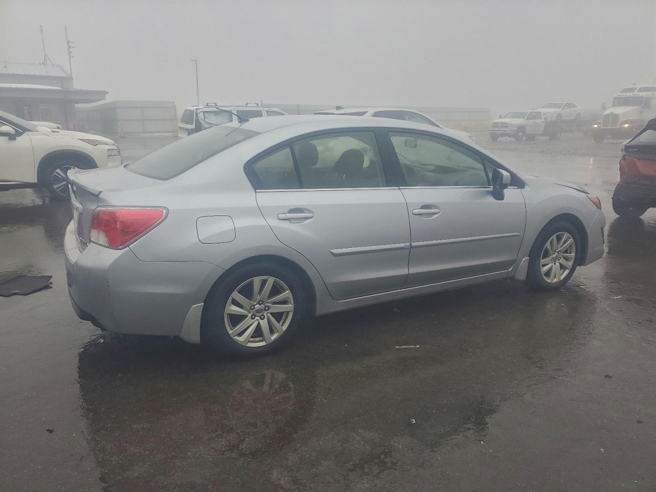 Subaru Impreza Premium Image 10