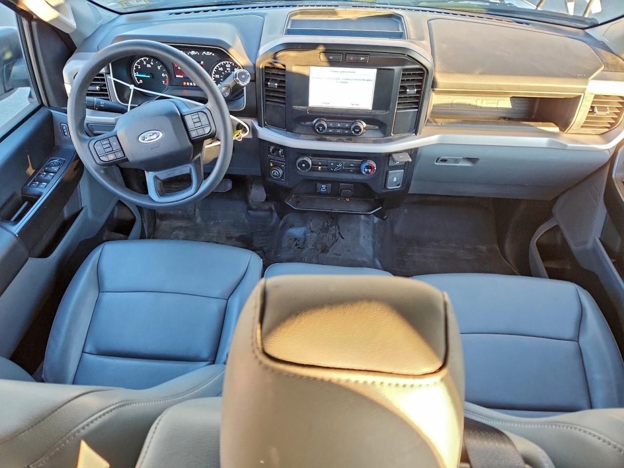 Ford F-150 Super Cab Image 4