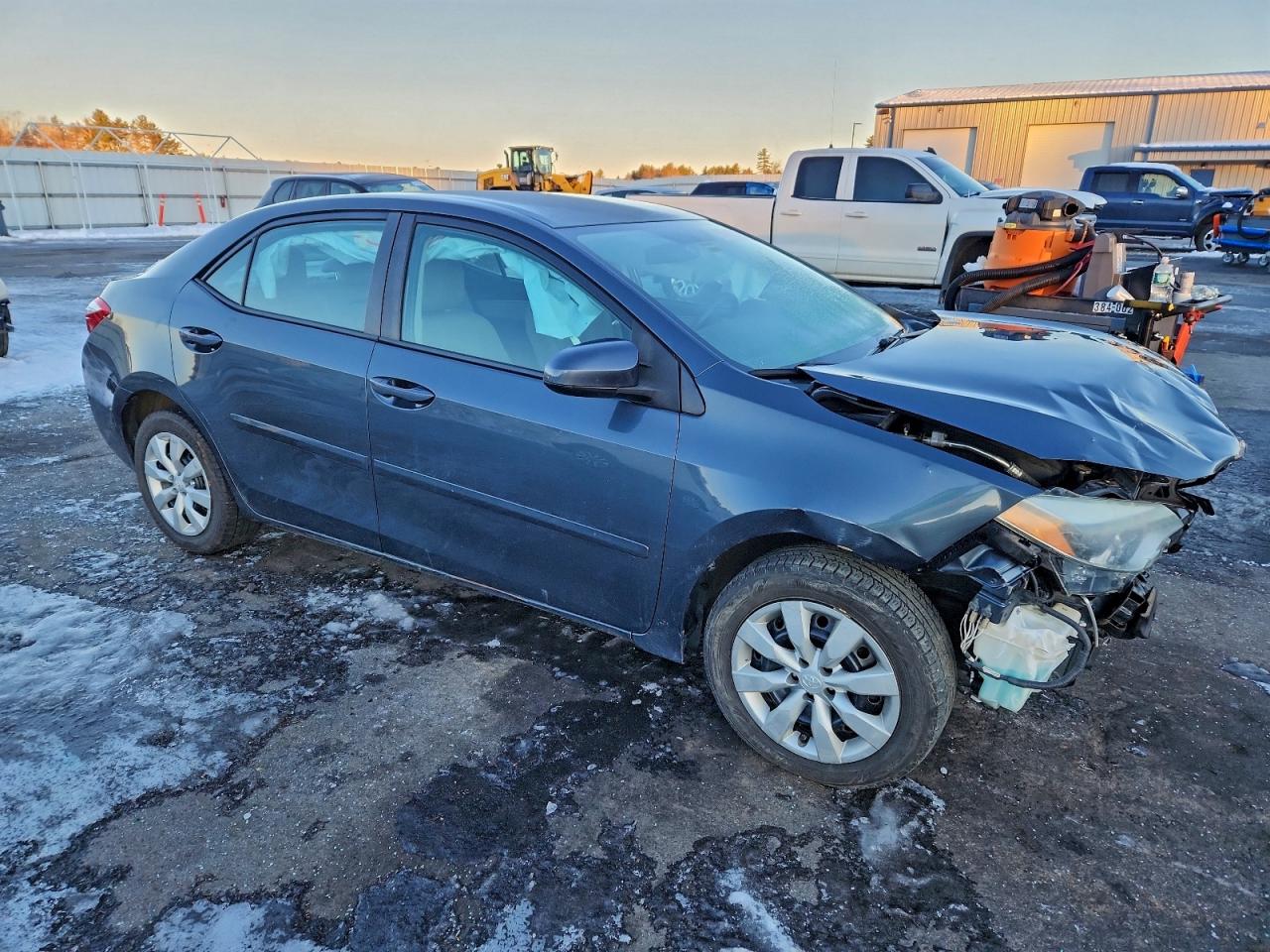 Toyota Corolla L Image 5