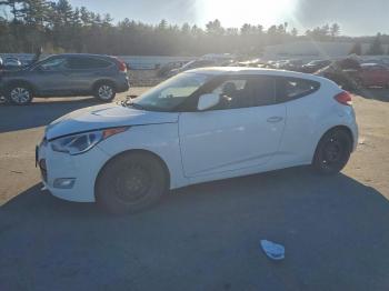  Salvage Hyundai VELOSTER
