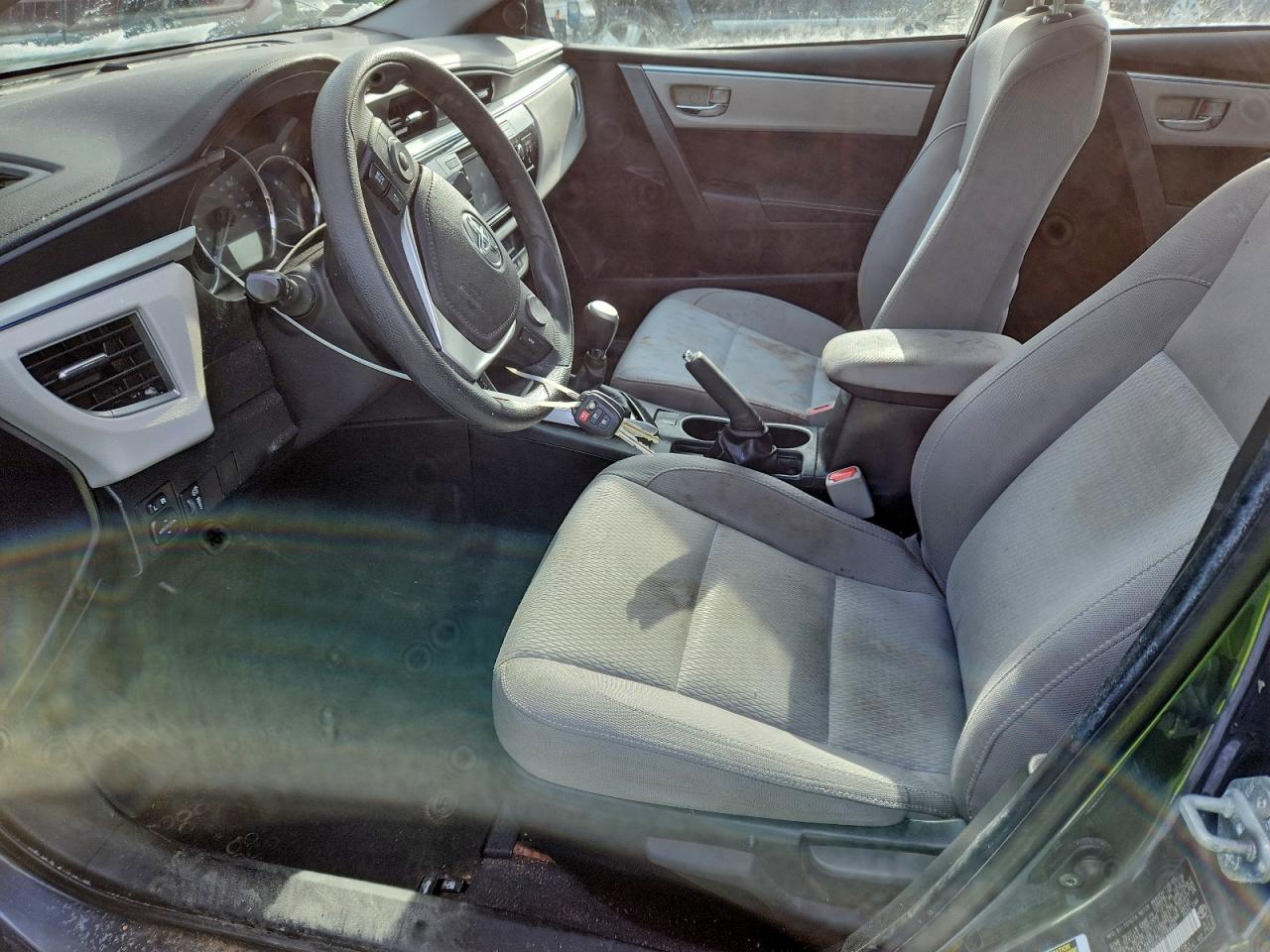 Toyota Corolla L Image 4