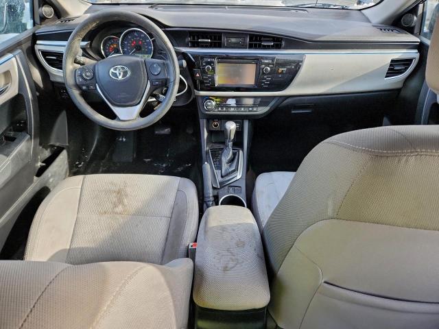 Toyota Corolla L Image 8