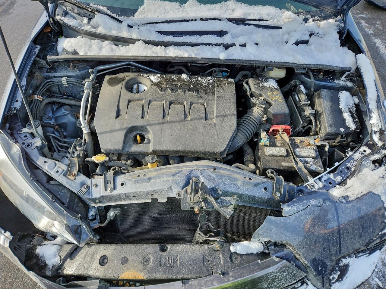 Toyota Corolla L Image 9