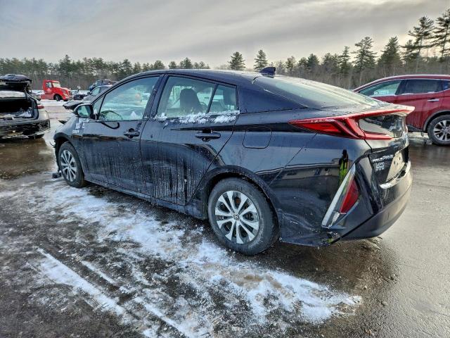 Toyota Prius Le Image 4