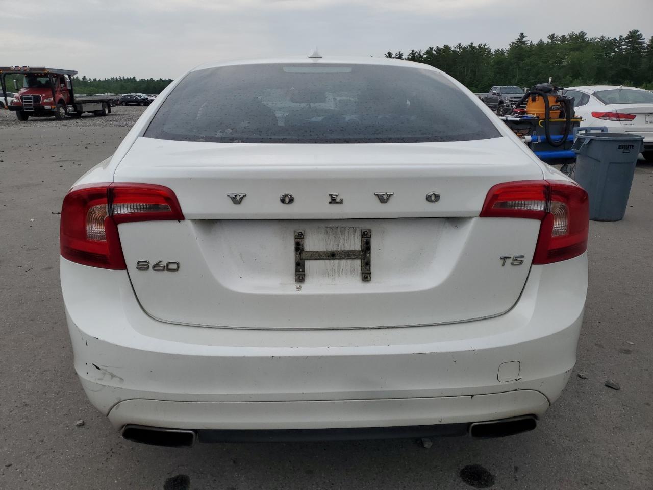 Volvo S60 Premier Image 7