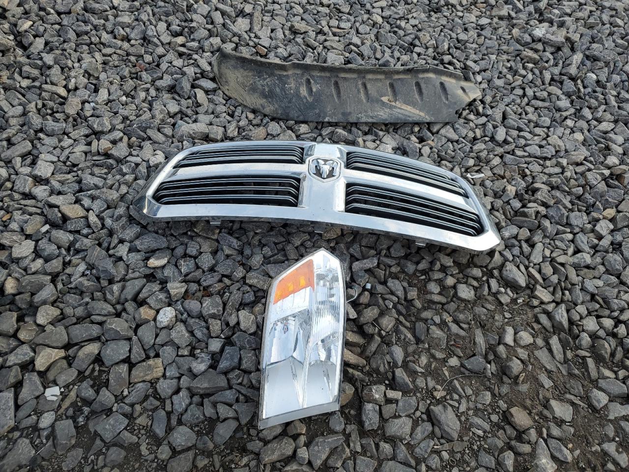 Ram 1500 Slt Image 11