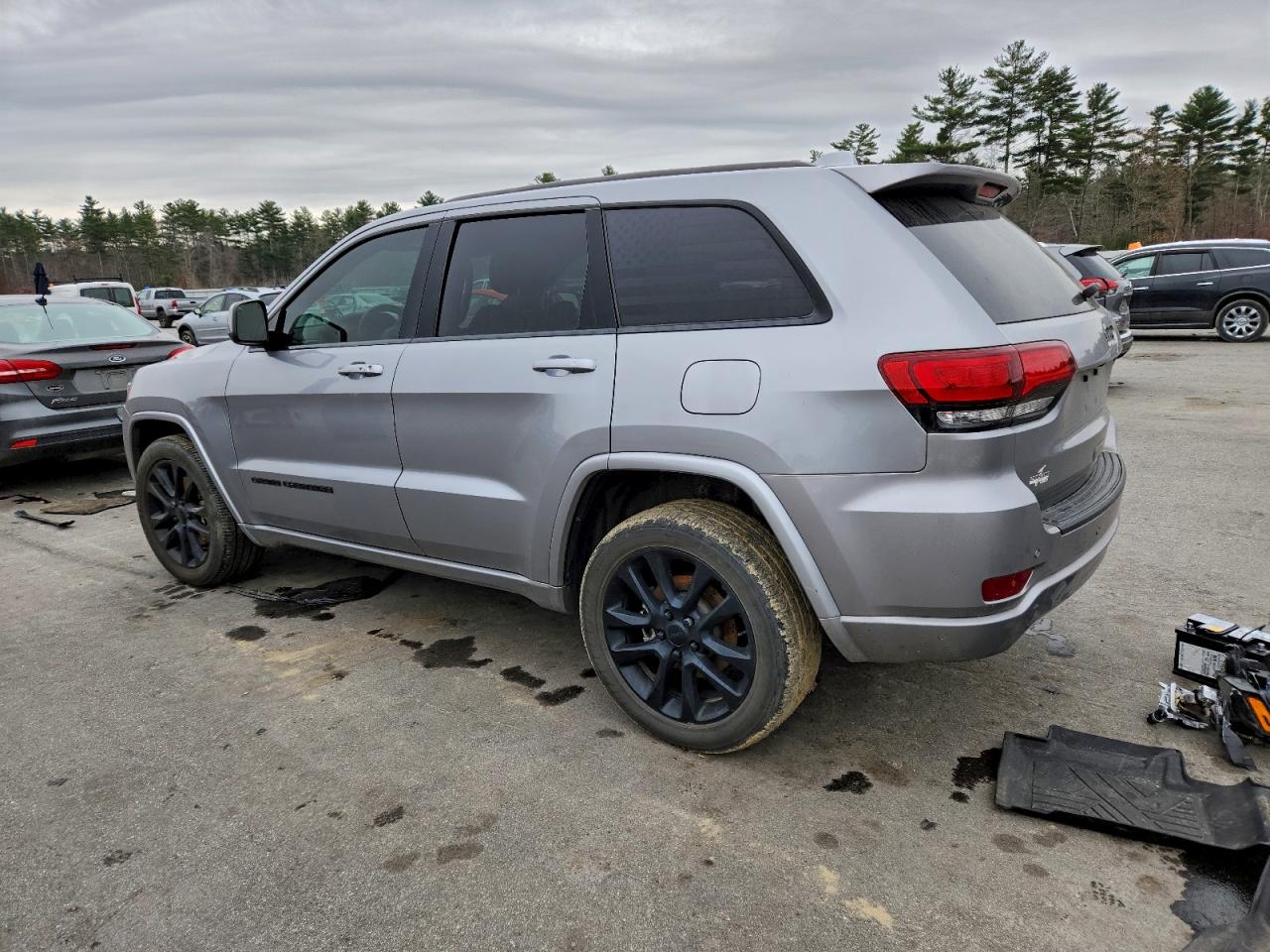 Jeep Grand Cherokee Laredo Image 7