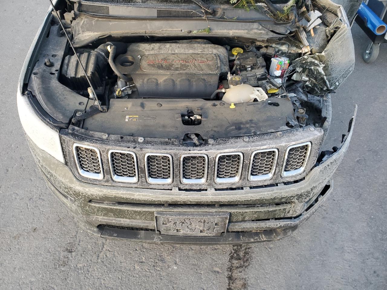 Jeep Compass Sport Image 12