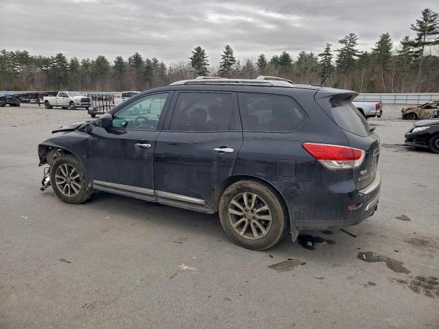 Nissan Pathfinder S Image 2