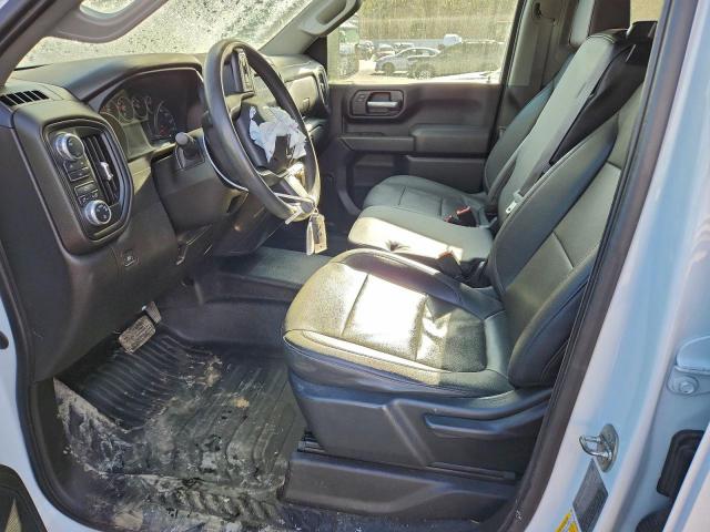 GMC Sierra K3500 Image 3