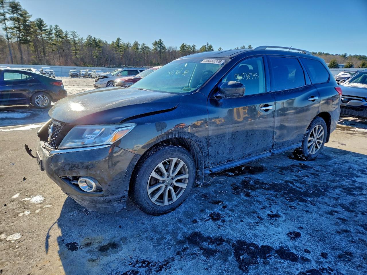Nissan Pathfinder S Image 1