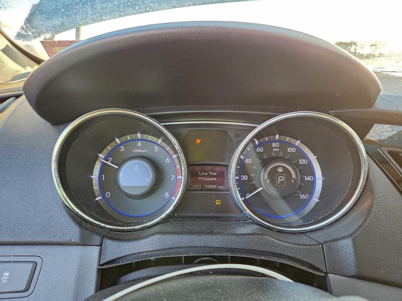 Hyundai SONATA Gls Image 10