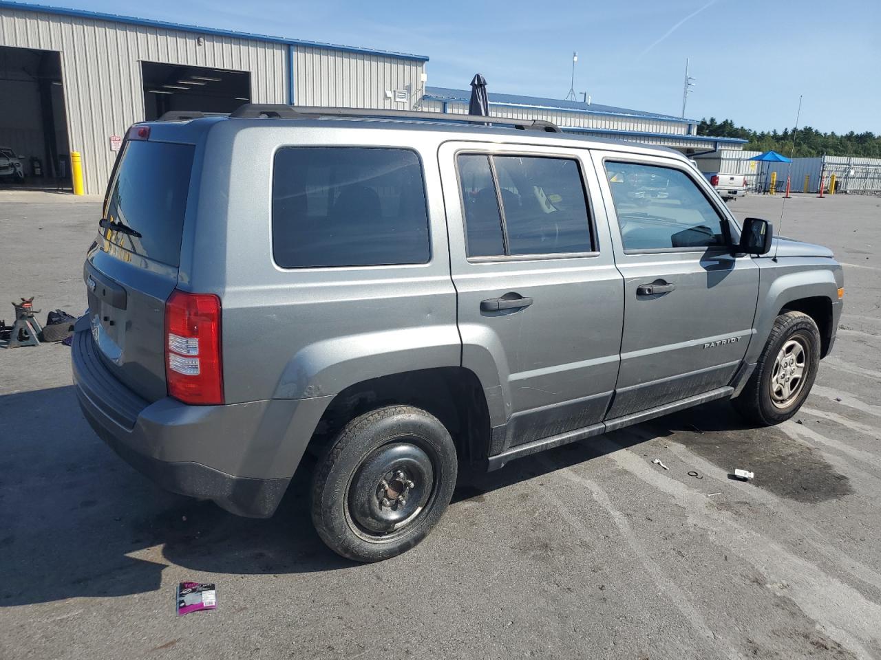 Jeep Patriot Sport Image 12