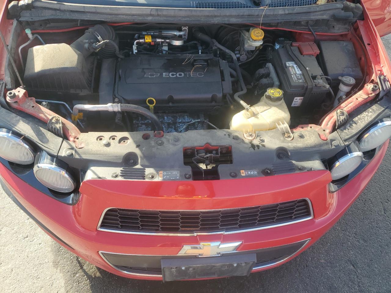 Chevrolet Sonic Lt Image 10