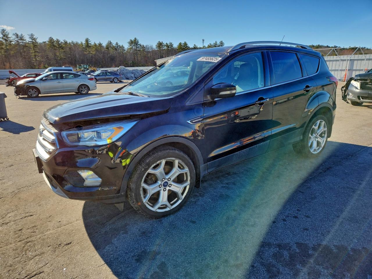 Ford Escape Titanium Image 1