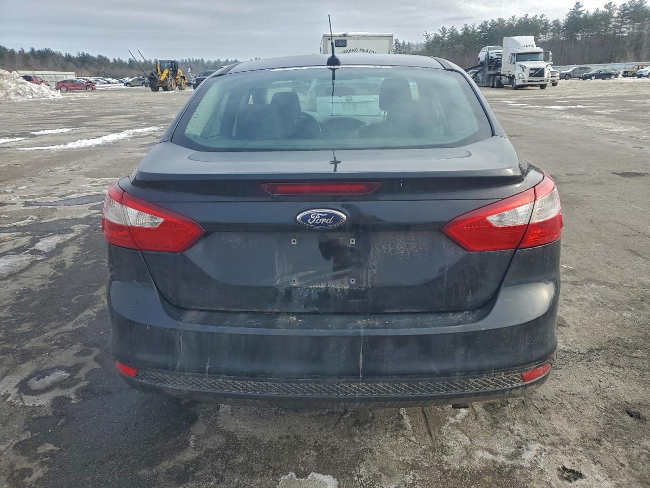 Ford Focus S Image 6