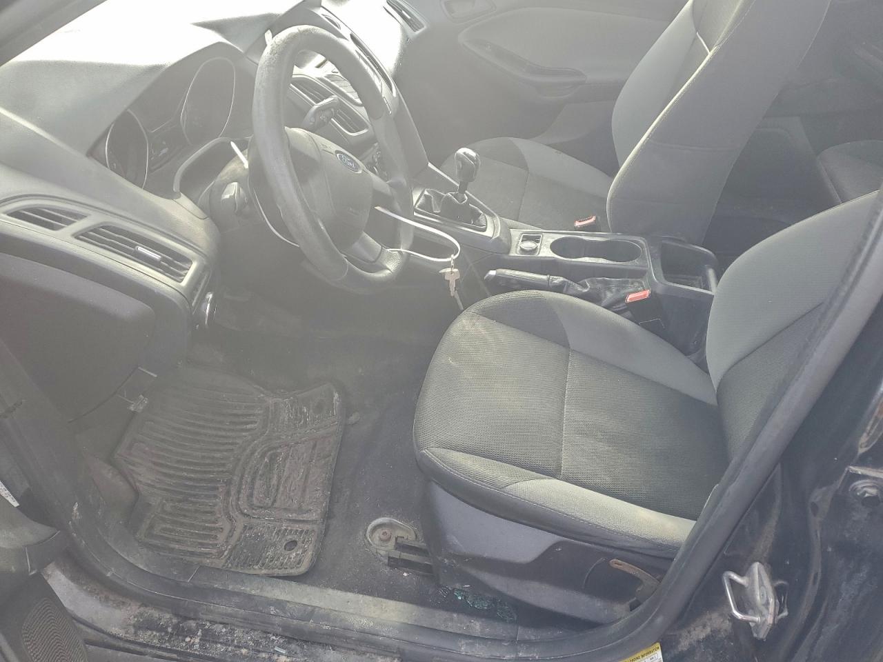 Ford Focus S Image 3