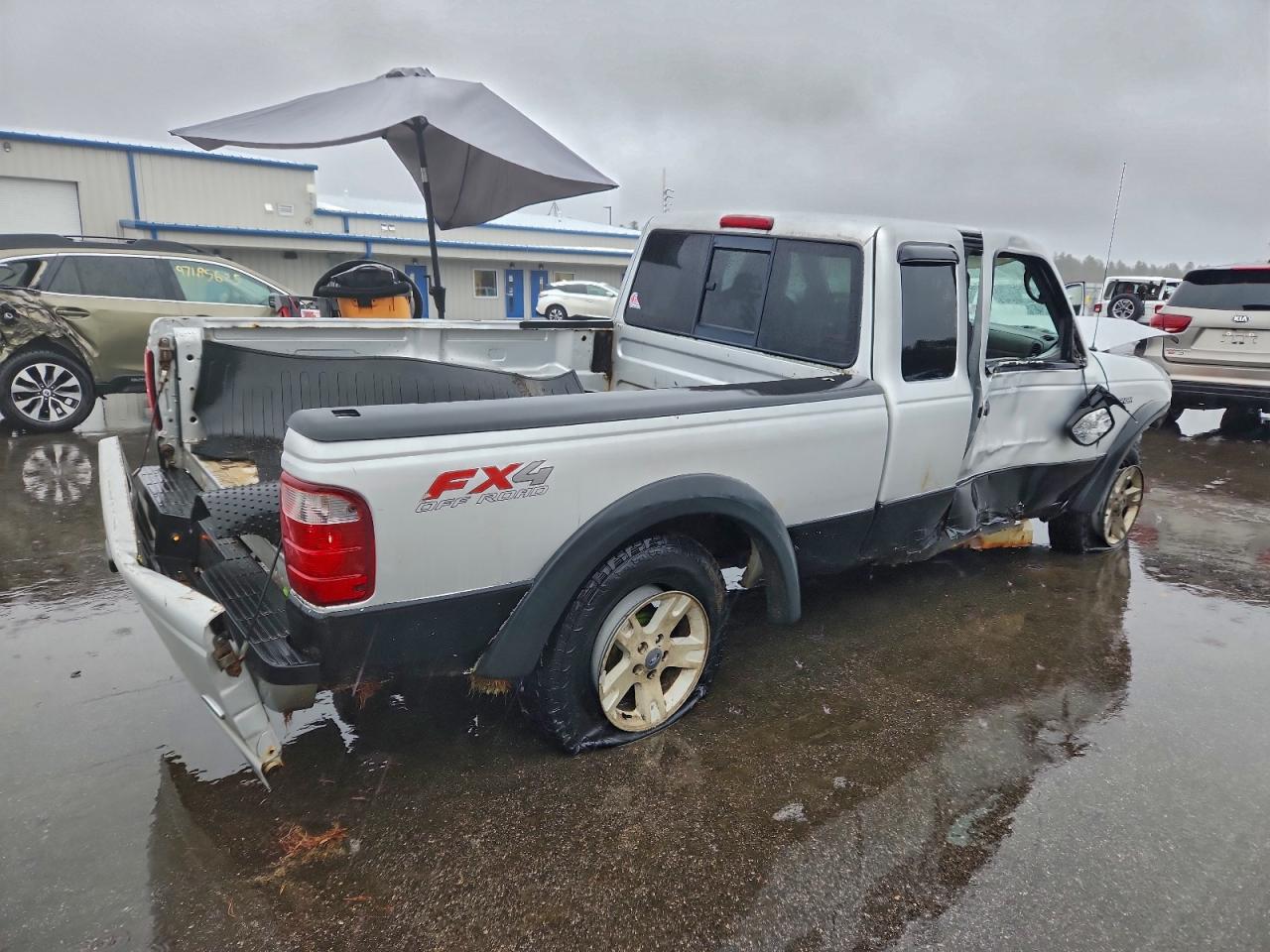 Ford Ranger Super Cab Image 11