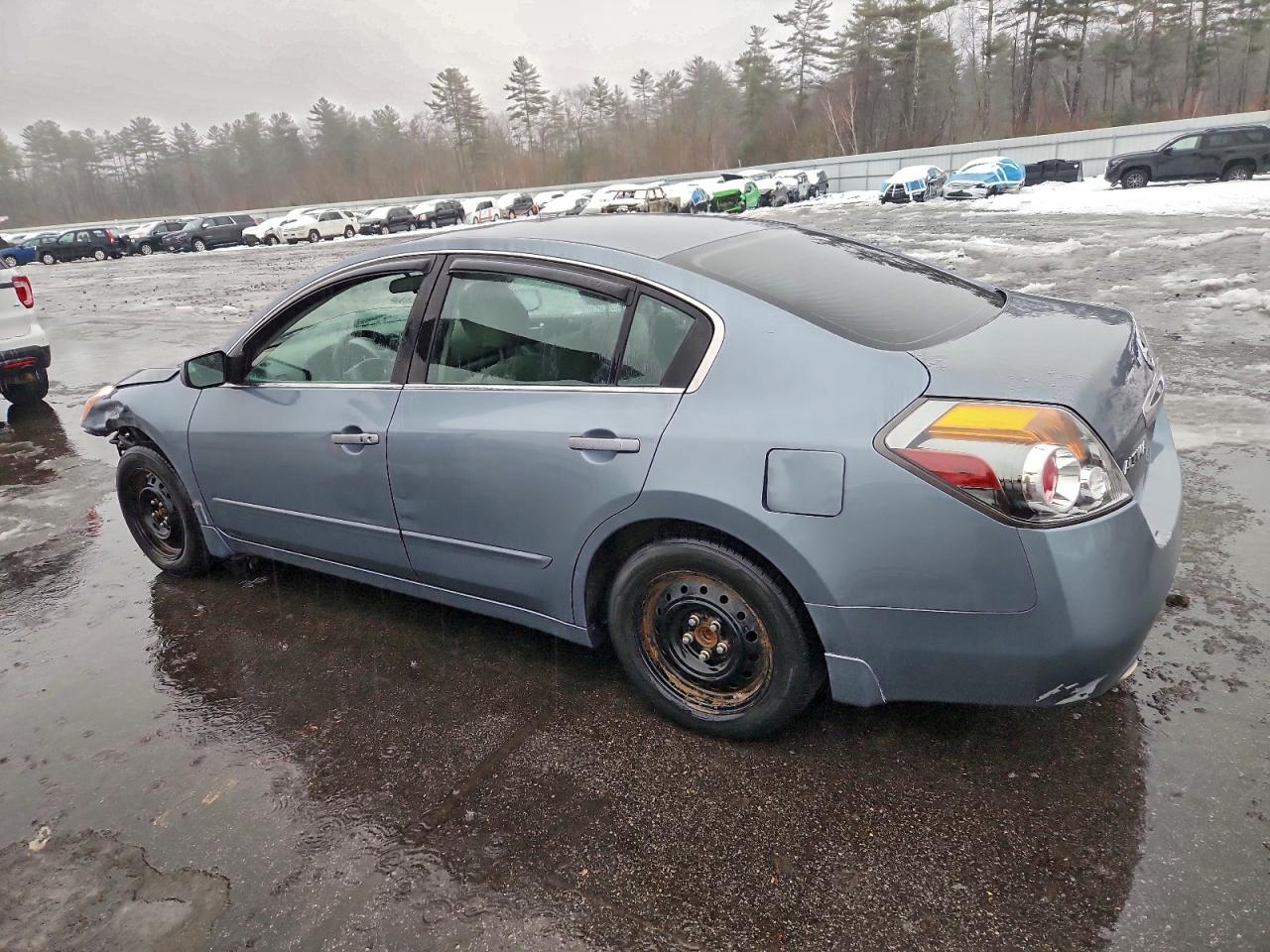 Nissan Altima Base Image 3