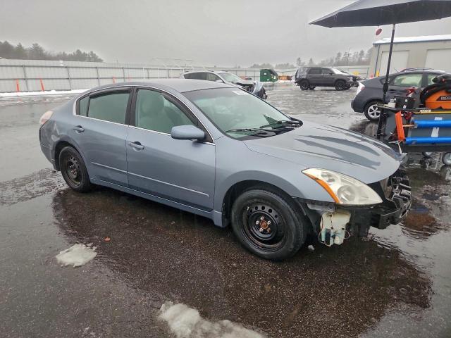 Nissan Altima Base Image 6