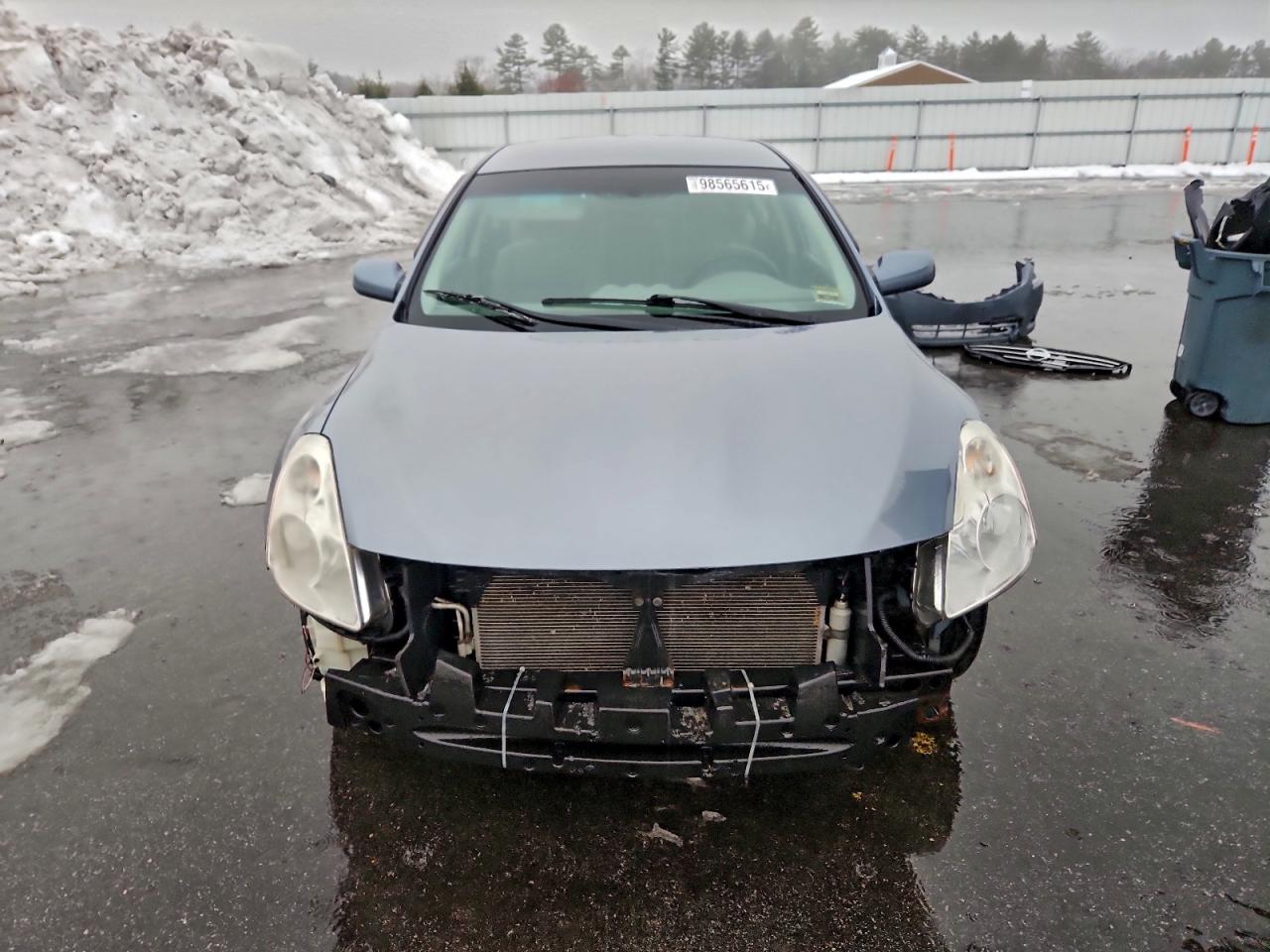 Nissan Altima Base Image 2